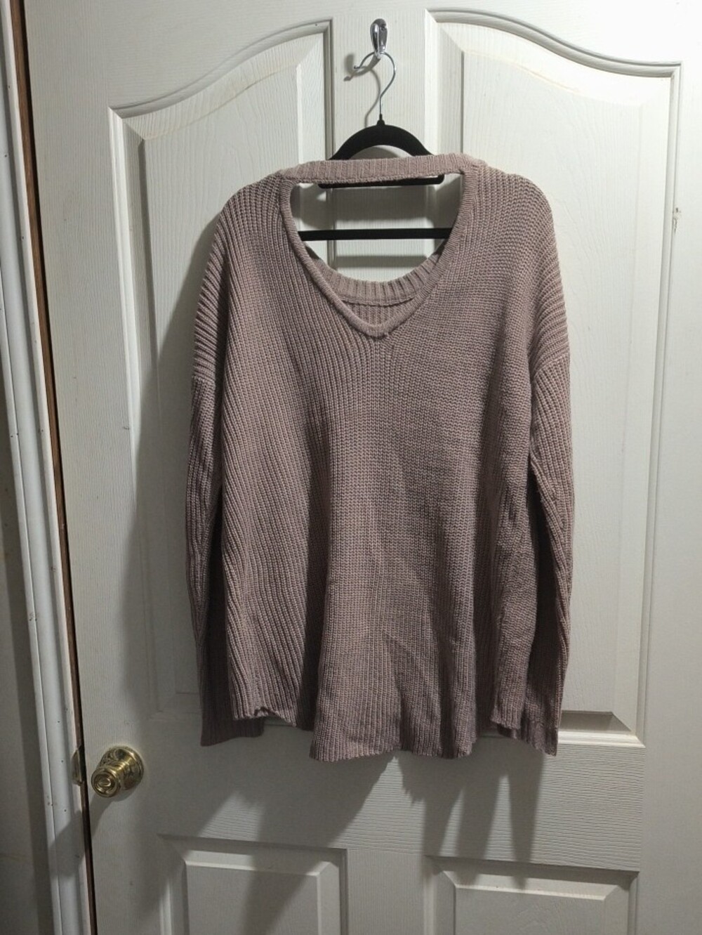 Cotton On Women's Crewneck Sweater in Dusty Mauve - Picture 2 of 3